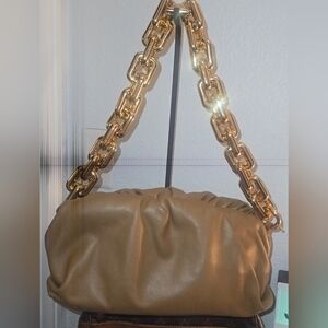 Bottega Veneta "The Chain Pouch" with COA